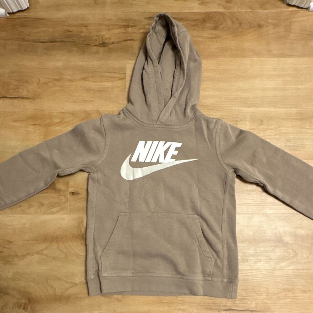 Nike Boy’s Beige Fleece Pullover Hoodie Pocket Size M - Picture 2 of 8